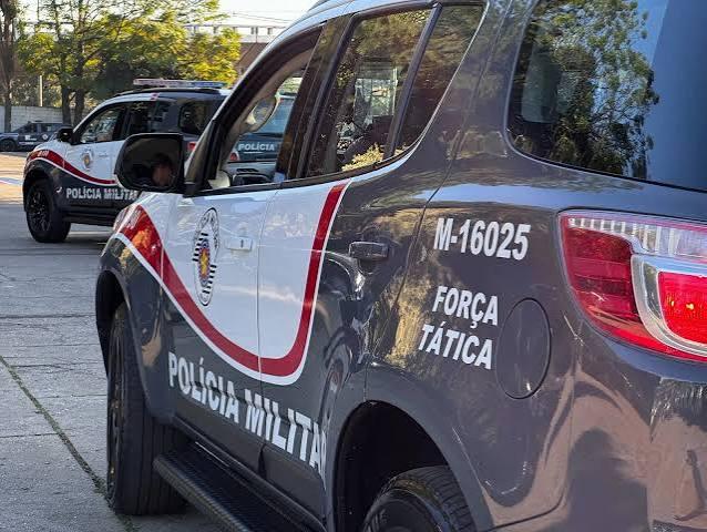 PM fiscaliza 1,2 mil motocicletas em operação contra crimes praticados por falsos entregadores em São Paulo