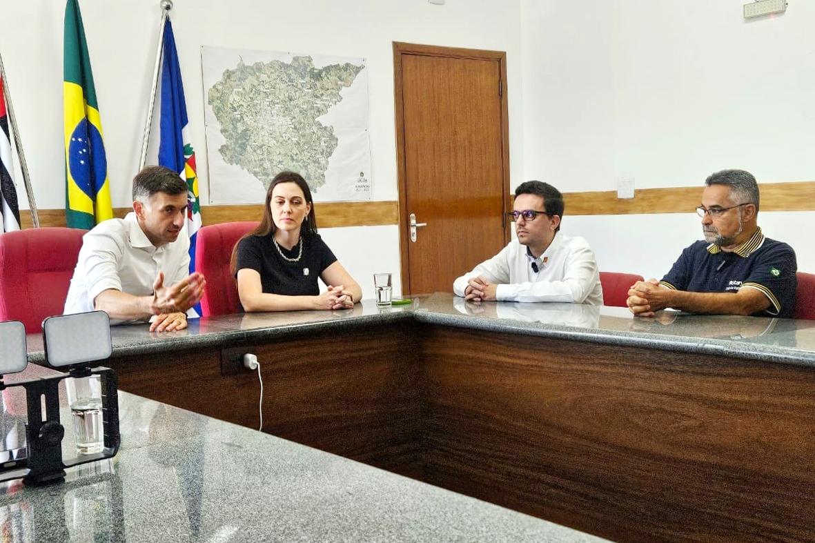 Rotary Club de Itatiba reforça importância da vacinação contra a poliomielite