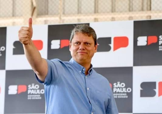 Tarcísio, sobre tarifa zero de Lula: Estelionato eleitoral